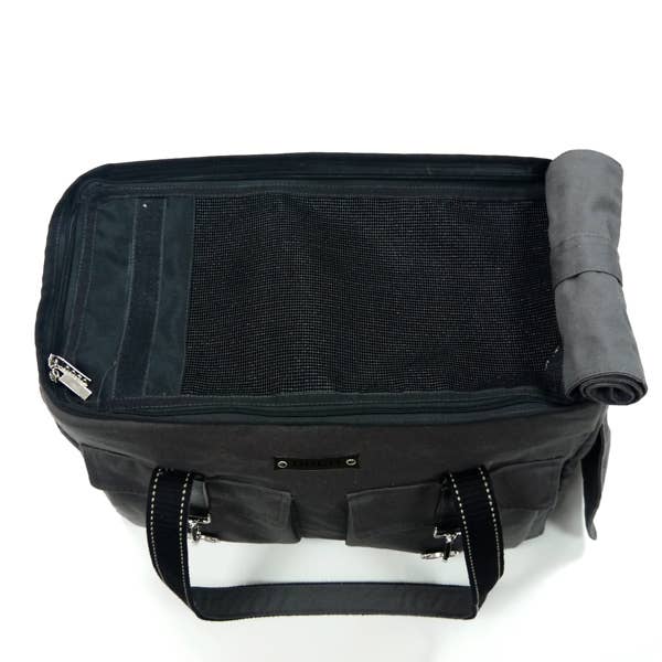 Dogo Pet - Buckle Tote - Doglicious Bakery Bites