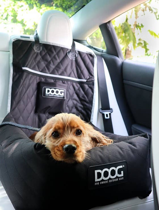 DOOG Car Seat - BLACK - Doglicious Bakery Bites