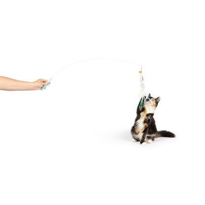 Huxley & Kent - Wire Toto's & Pom Poms Wand 2pk Cat Toy - Doglicious Bakery Bites