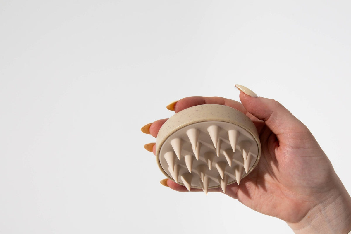 Wag & Bright Supply Co. - Puppy Polisher Eco Shampoo Brush - Doglicious Bakery Bites